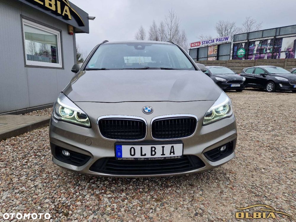 BMW Seria 2 218d Sport Line - 13