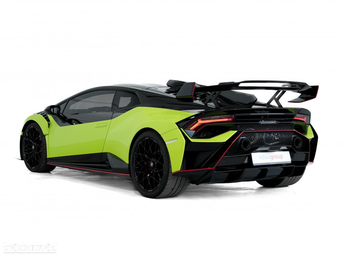 Lamborghini Huracán STO - 4
