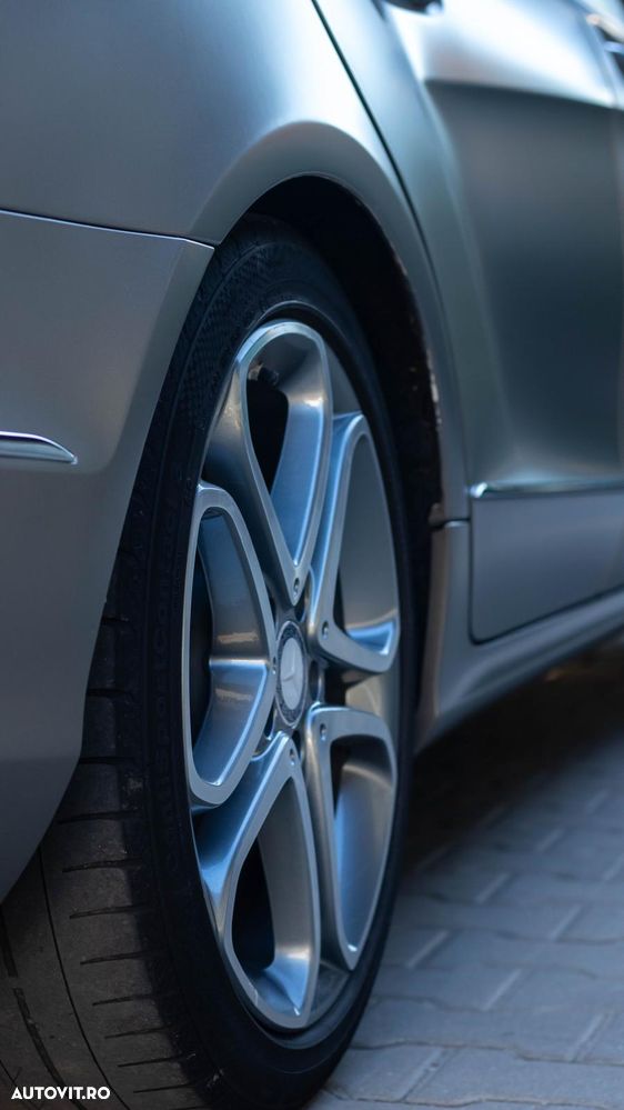 Mercedes-Benz CLS 250 d 4MATIC Aut - 23