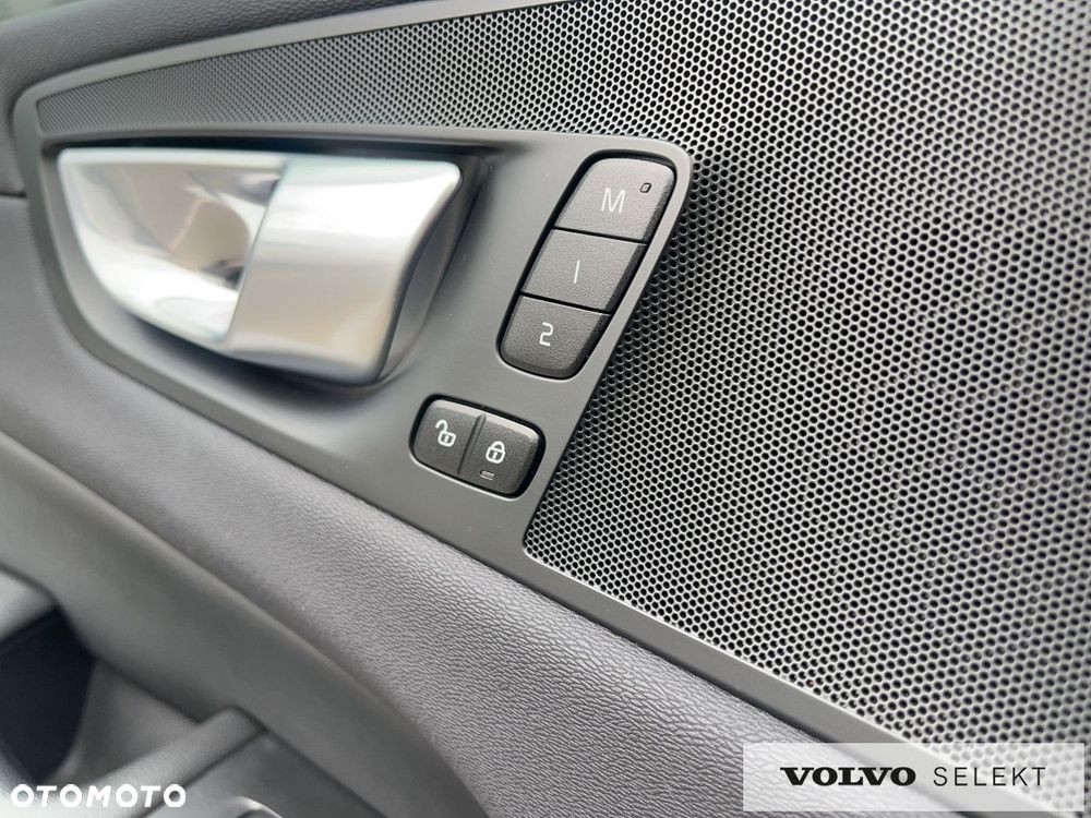Volvo XC 60 - 23