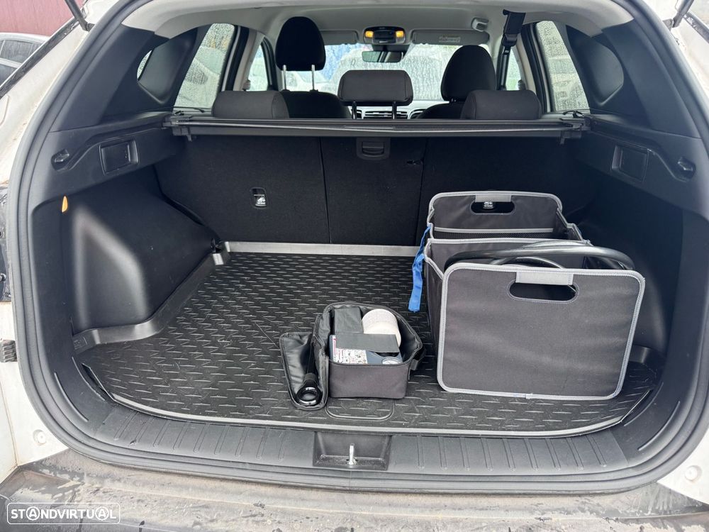 Hyundai Tucson 1.6 T-GDI PHEV e-Vanguard - 9