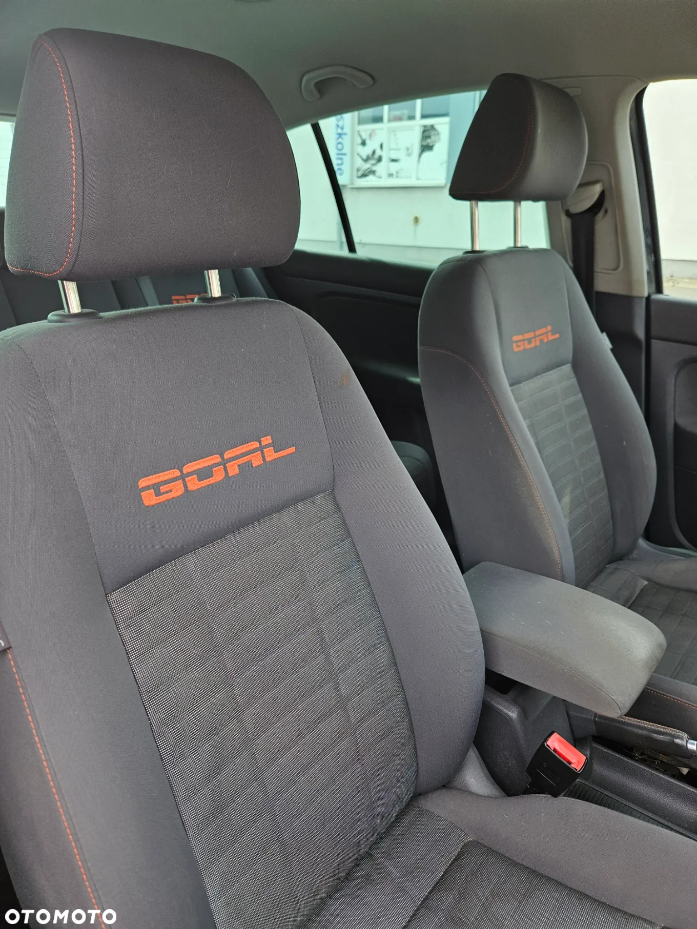 Volkswagen Golf Plus - 11