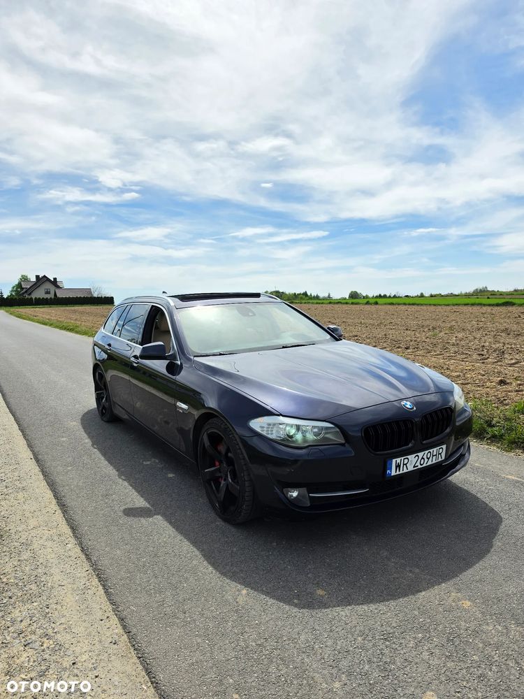 BMW Seria 5 525d xDrive Modern Line - 17