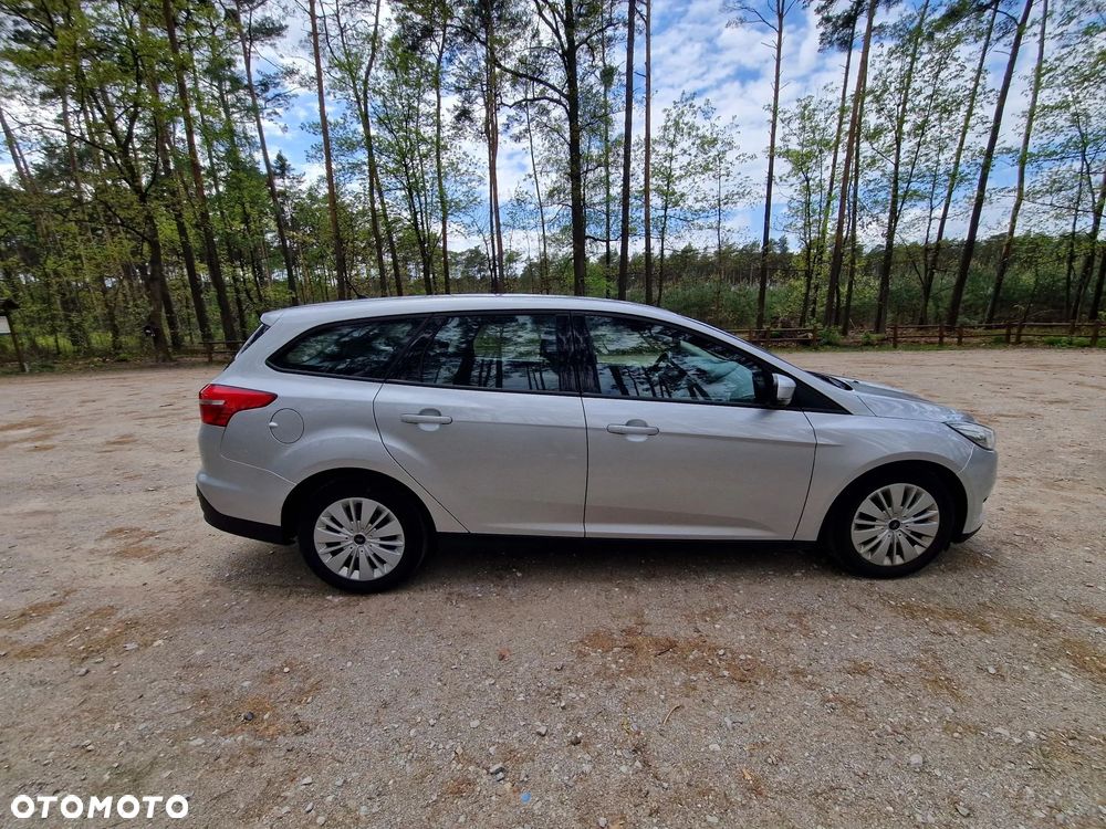 Ford Focus 2016 photo 3