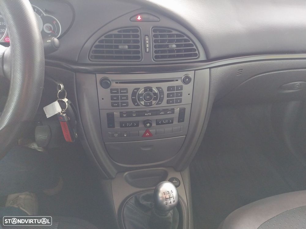 Citroën C5 1.6 HDi SX - 7