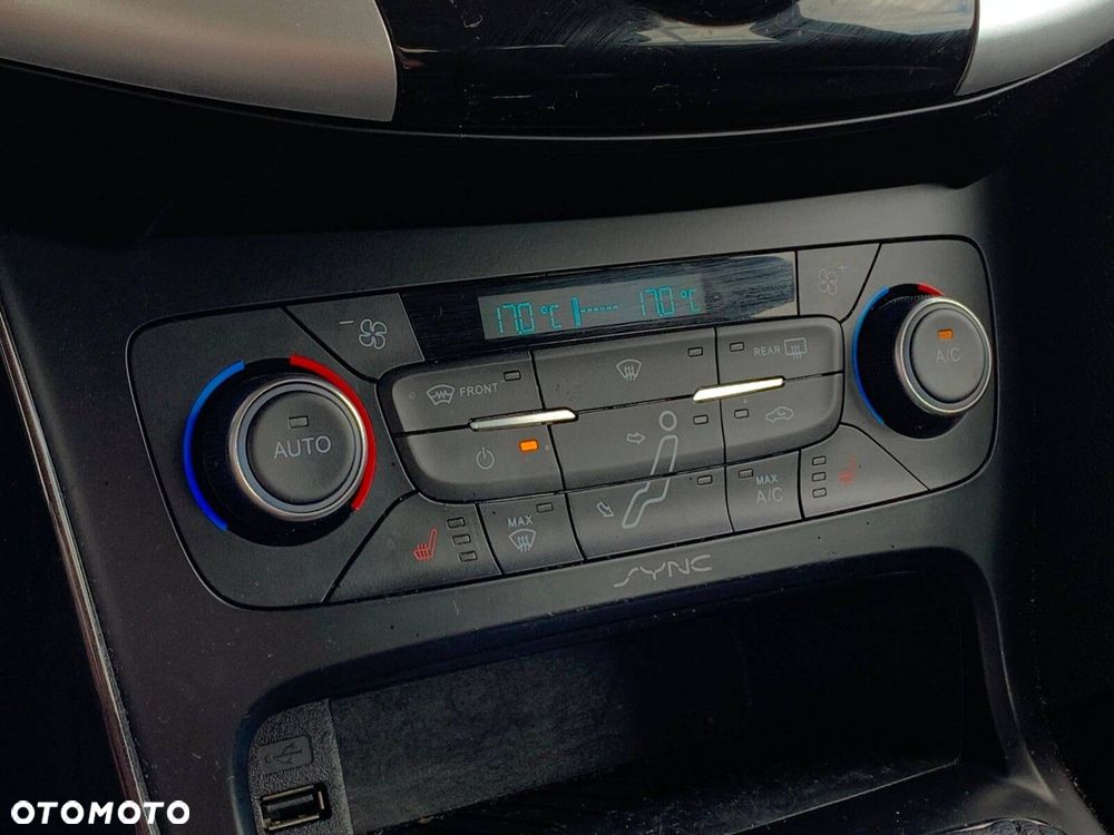 Ford Focus 1.0 EcoBoost Trend Edition - 23