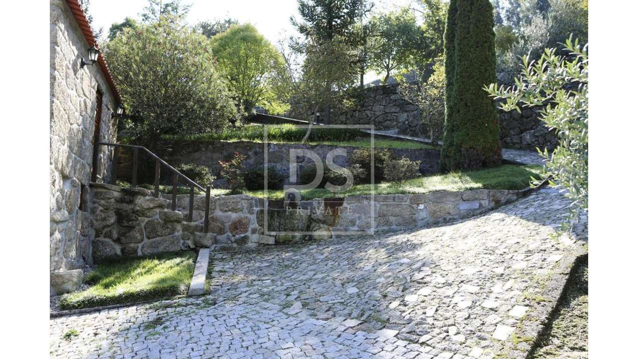Quinta >=T10 Venda em Paredes de Viadores e Manhuncelos,Marco de Canav - Grande imagem: 4/60