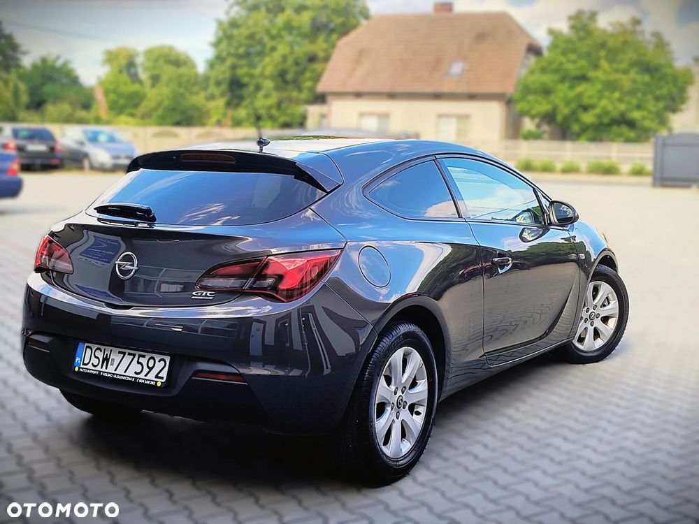 Opel Astra - 4