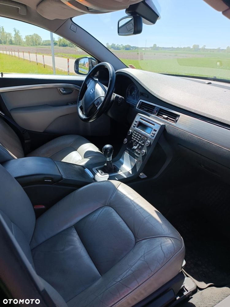 Volvo V70 2.0D Summum - 5