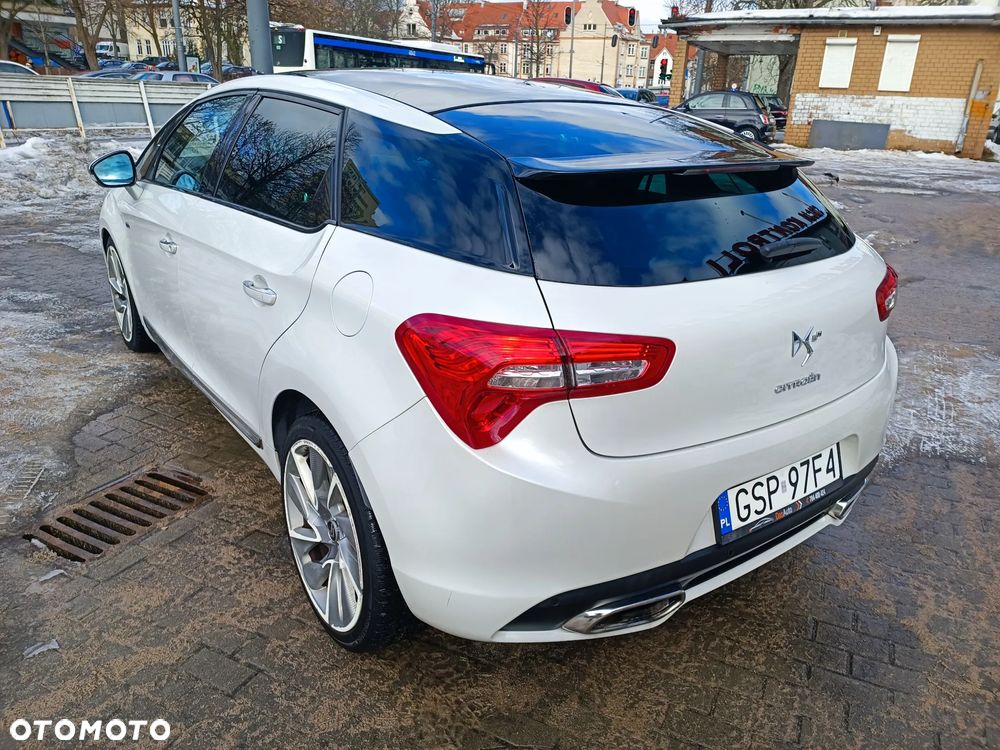 Citroën DS5 - 5