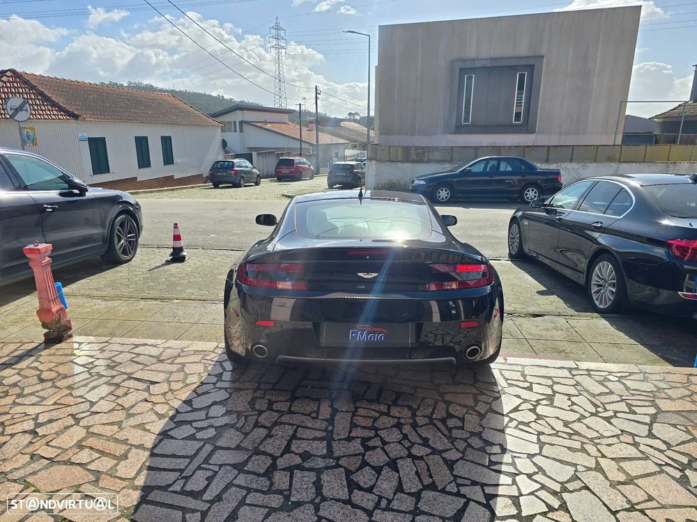 Aston Martin Virage Coupe - 5