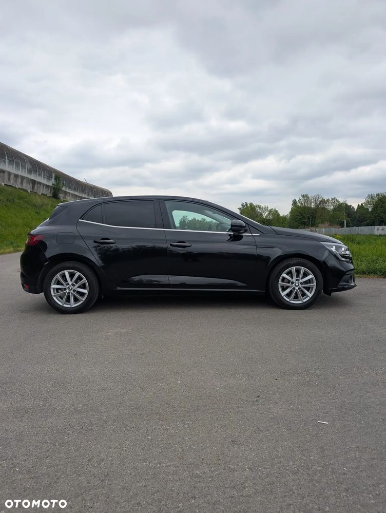 Renault Megane 1.5 dCi Zen EDC - 4