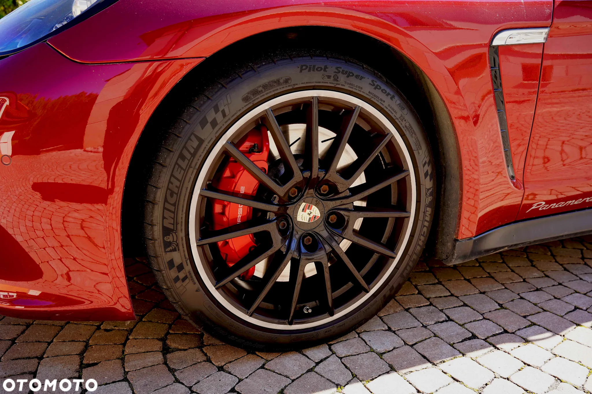 Porsche Panamera GTS - 9