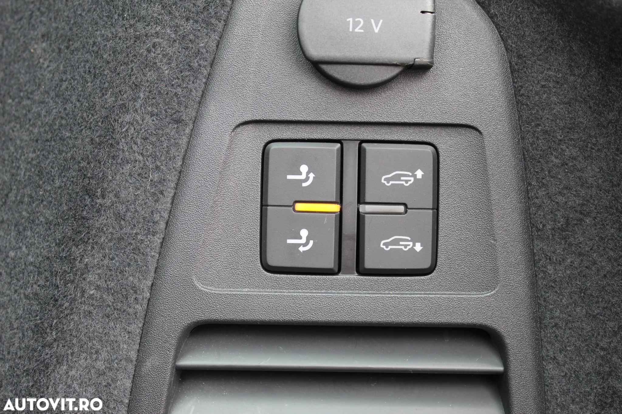 Volkswagen Touareg 3.0 V6 TDI 4Motion DPF Automatik R-Line - 39
