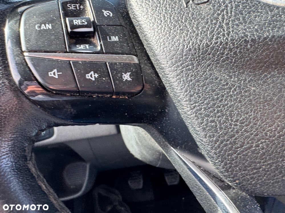 Ford TRANSIT CUSTOM - 17