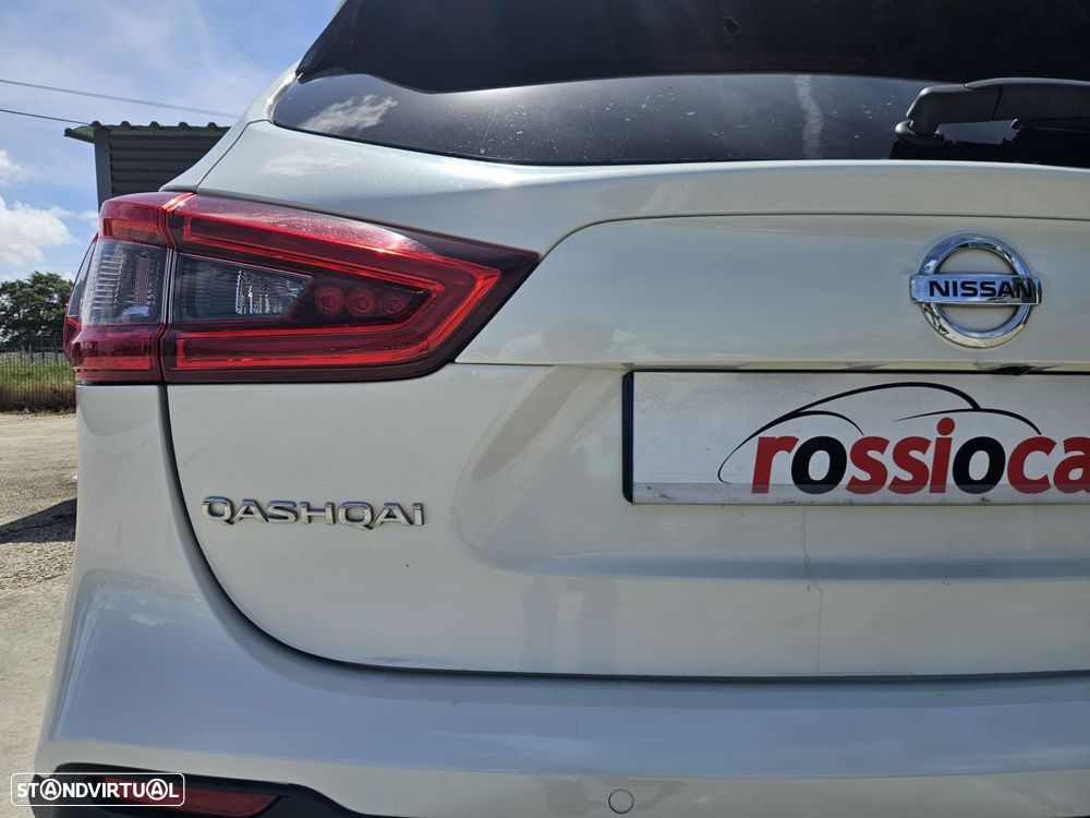 Nissan Qashqai 1.6 dCi N-Connecta 18 RS+PS - 17