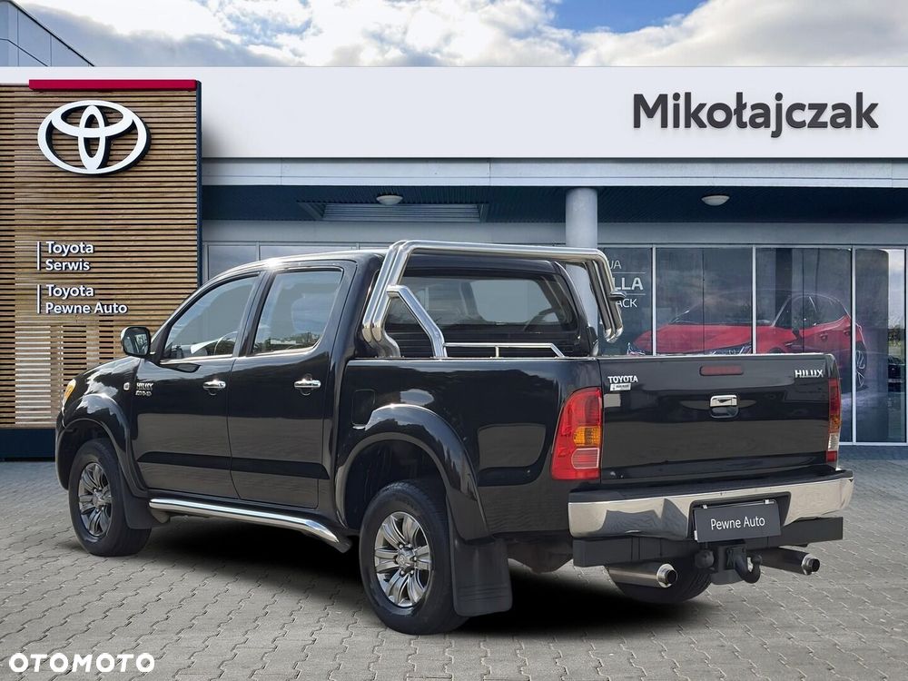 Toyota Hilux 3.0 D-4D SR5 - 6