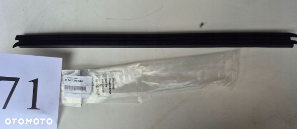 USZCZELKA DRZWI PRAWY TYŁ BMW F20 7240844 51347240844