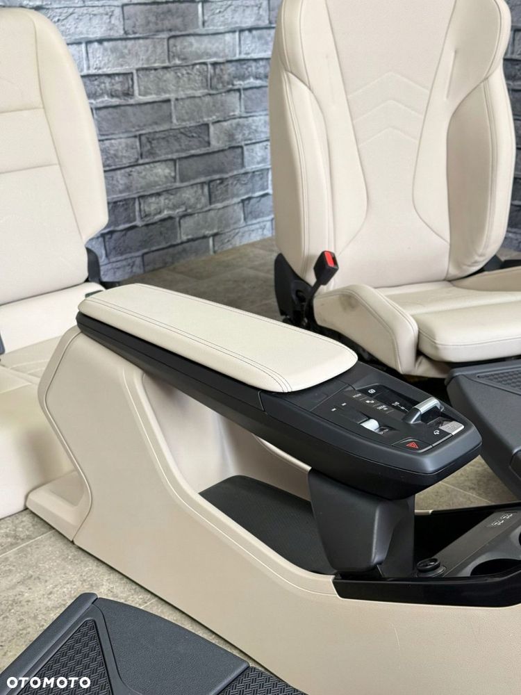 BMW X1 U11 WNĘTRZE FOTELE KANAPA BOCZKI SPORTSITZE SENSATEC OYSTER MANUAL - 8