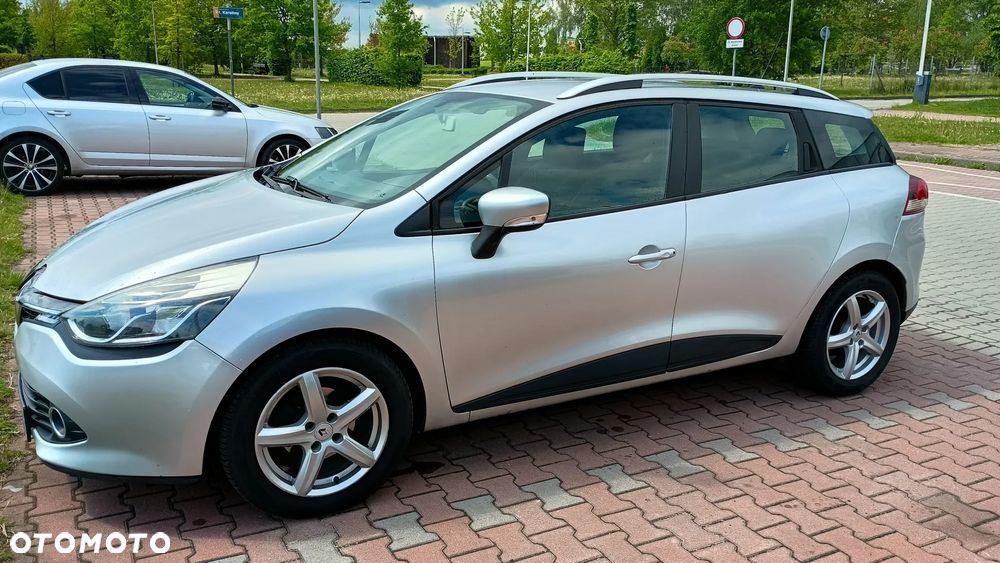 Renault Clio - 1