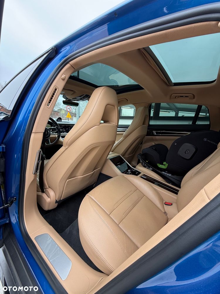 Porsche Panamera 4 Executive - 34