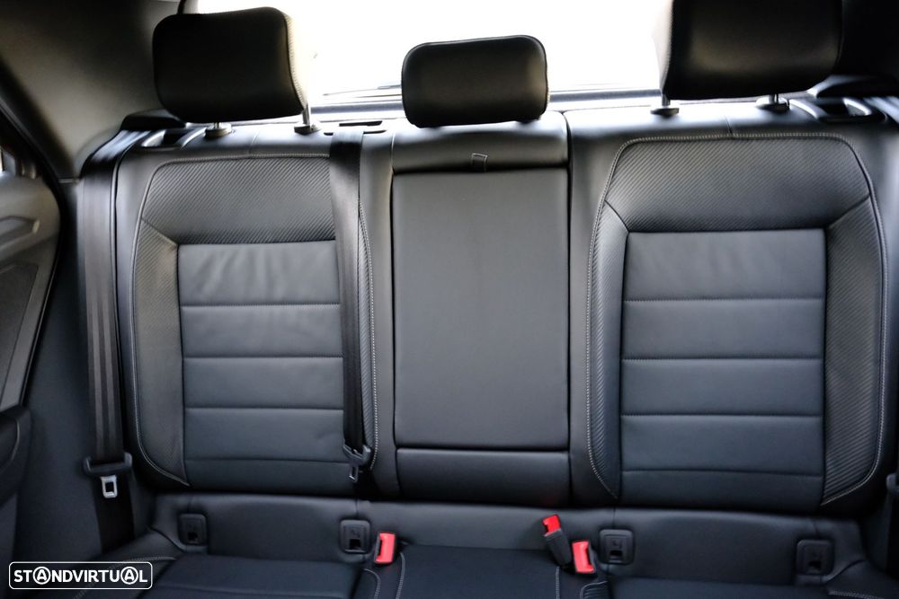 VW T-Roc 1.5 TSI R-Line DSG - 13