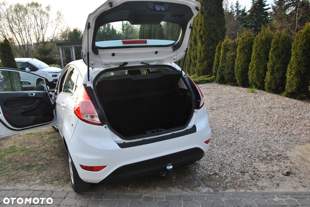 Ford Fiesta 1.25 Champions Edition - 16