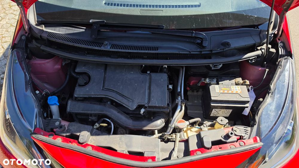 Toyota Aygo x-play touch - 22