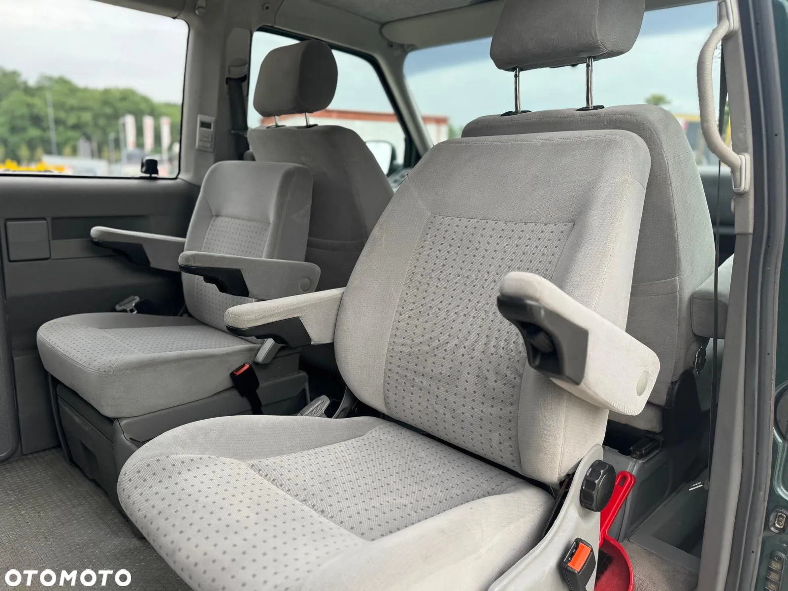 Volkswagen Transporter - 8