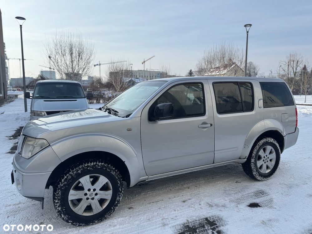 Nissan Pathfinder 2.5 DCi Elegance + - 2