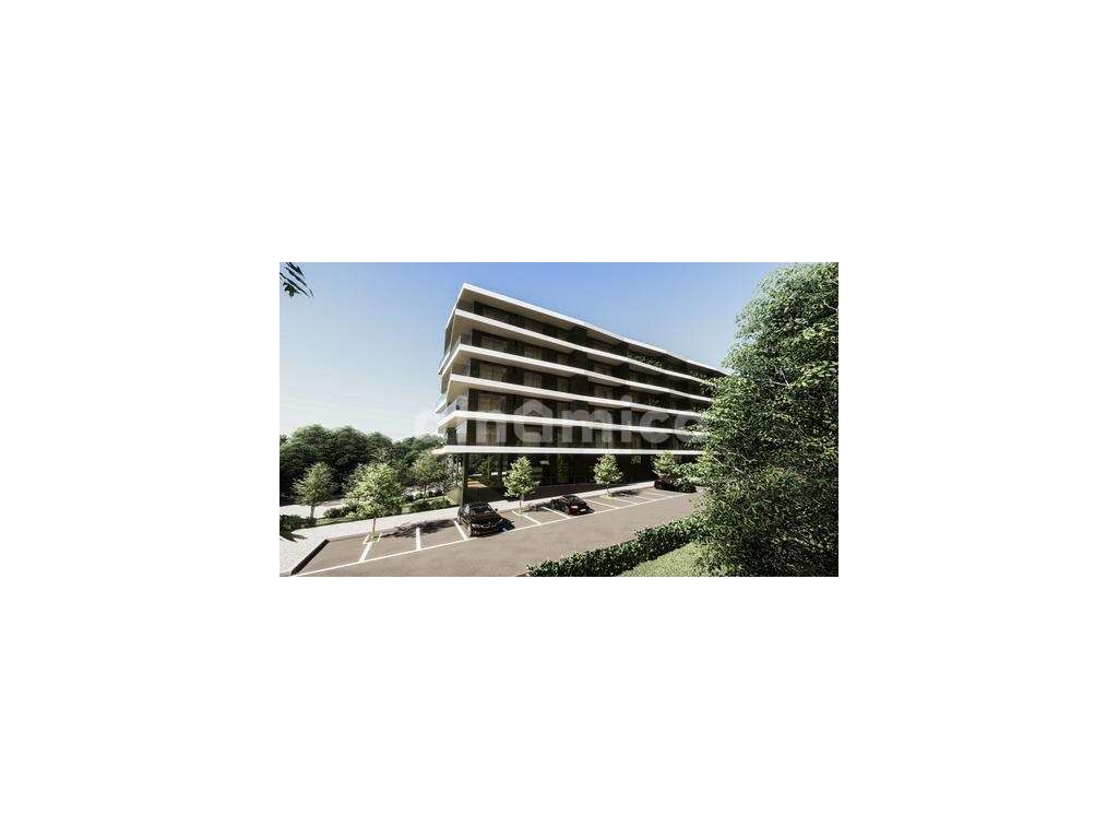T2 Junto ao centro - Novo! - Grande imagem: 2/3
