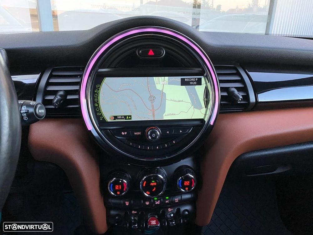 MINI 5 Portas Cooper SD - 17