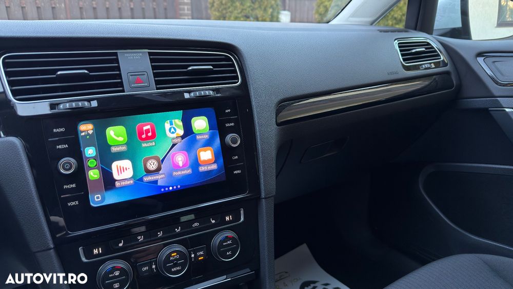 Volkswagen Golf 1.0 TSI Sound - 10