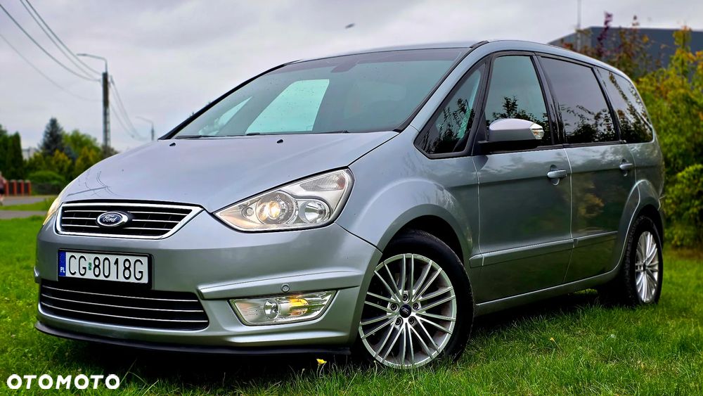 Ford Galaxy 2011 photo 2