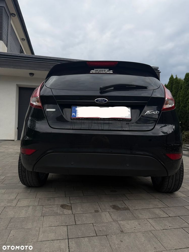 Ford Fiesta - 10