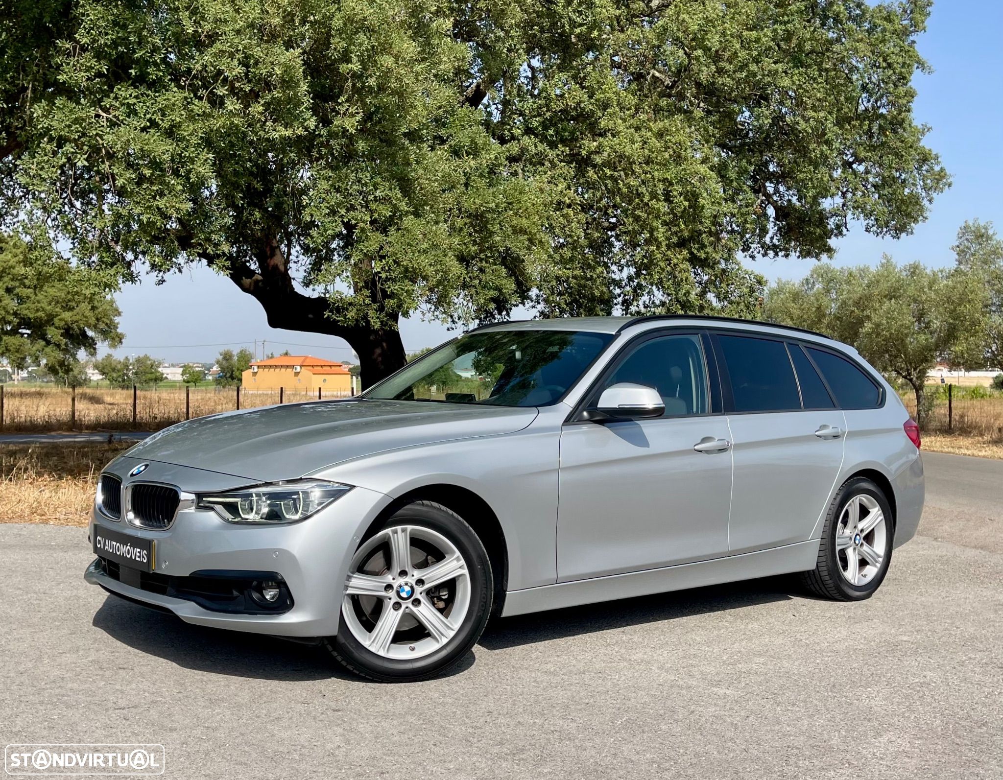 BMW 320 d Touring xDrive Auto - 1
