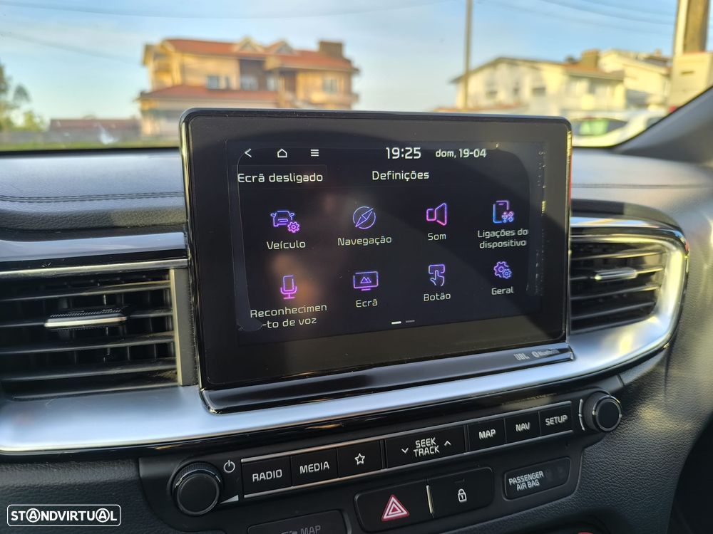 Kia Ceed 1.6 CRDi GT Line 7DCT - 52