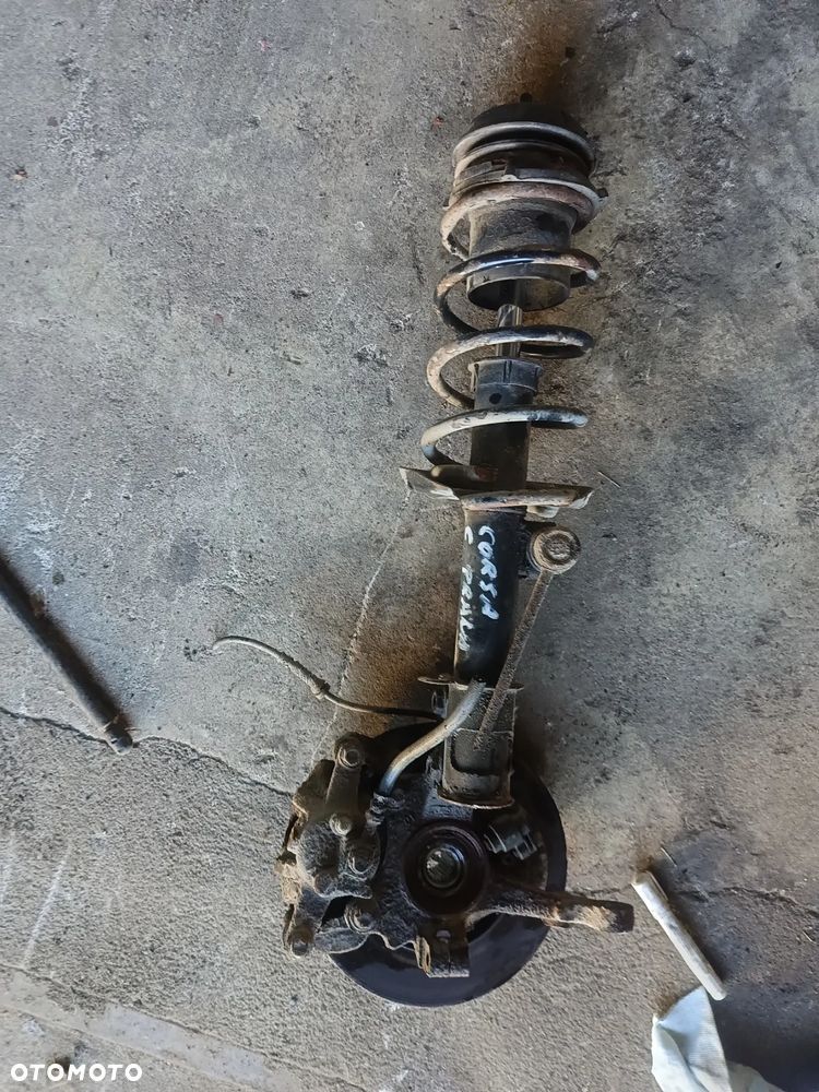 OPEL CORSA C 1.0 12V  ZWROTNICA PRZEDNIA PRAWA - 1
