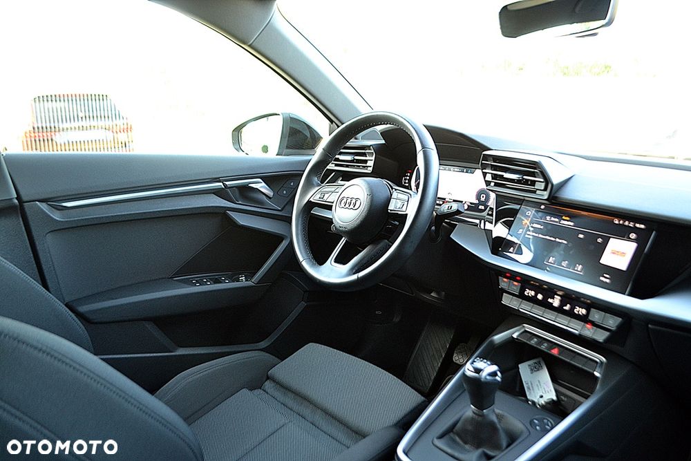 Audi A3 Sportback 35 TFSI Advanced - 18