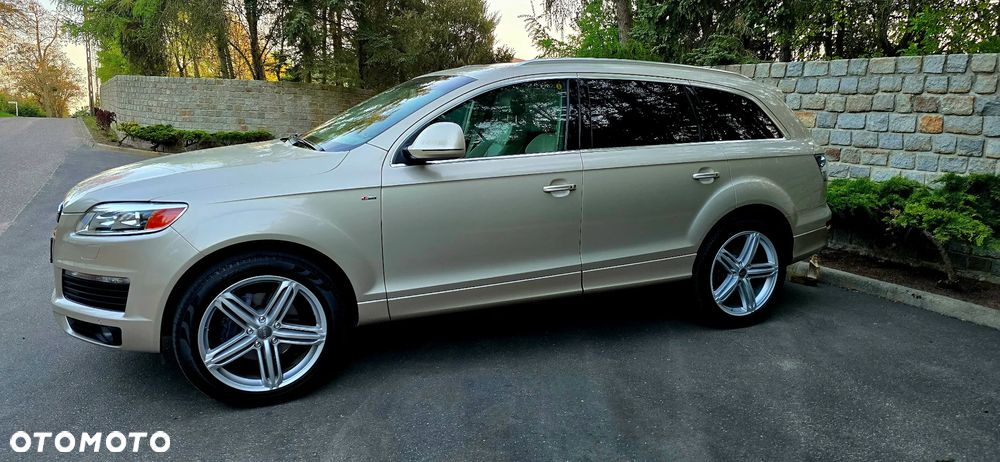 Audi Q7 - 6