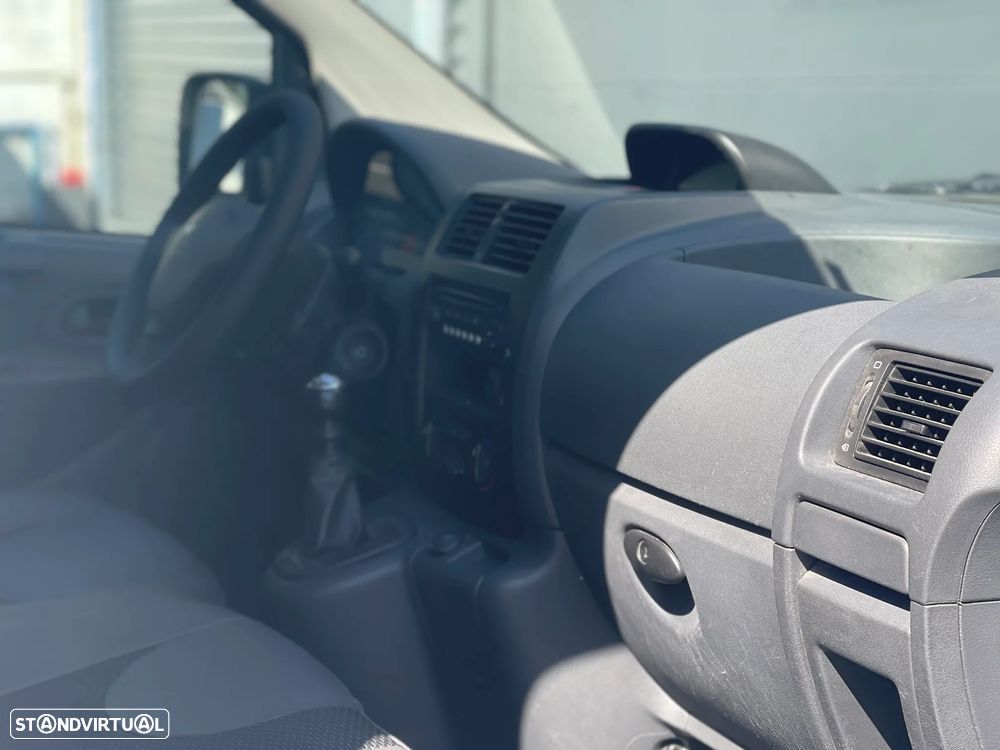Peugeot EXPERT 2.0 HDI 3 LUG L1H1 C/ AC + EXTRAS - 11