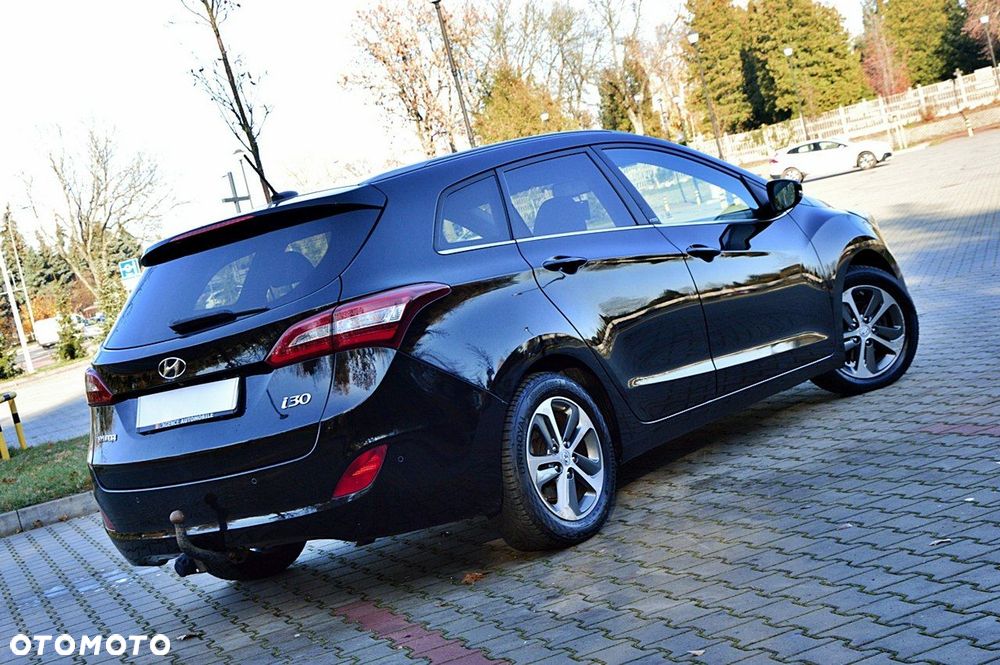 Hyundai i30 1.6 CRDi BlueDrive Comfort - 14