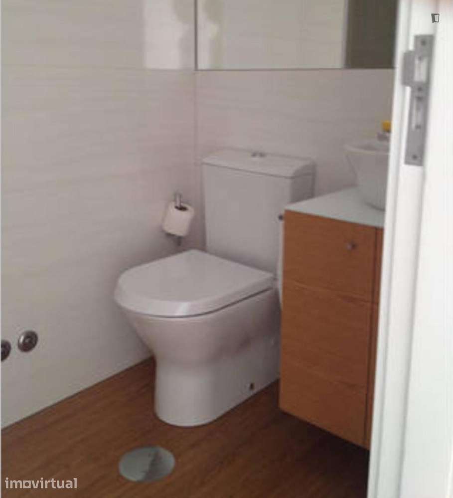 Apartamento com 3 quartos - localizado em Povoa de varzim - Grande imagem: 4/7