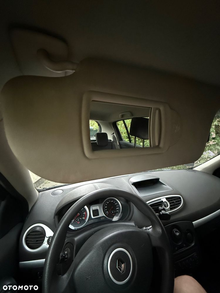 Renault Clio 1.5 dCi Expression - 20