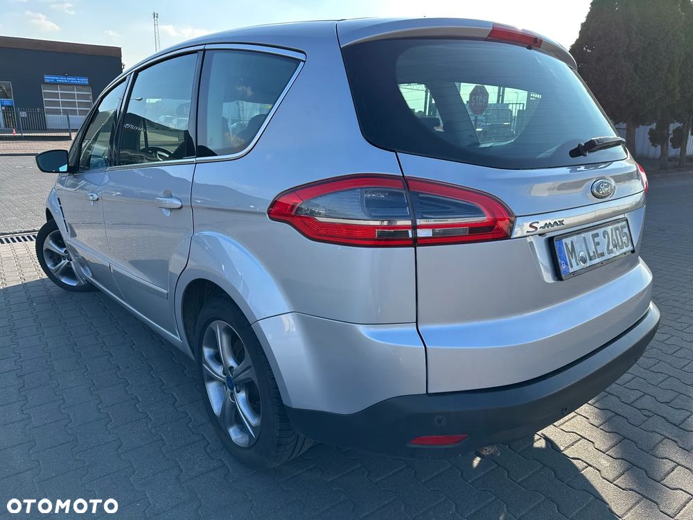 Ford S-Max 2.0 TDCi DPF Titanium - 6