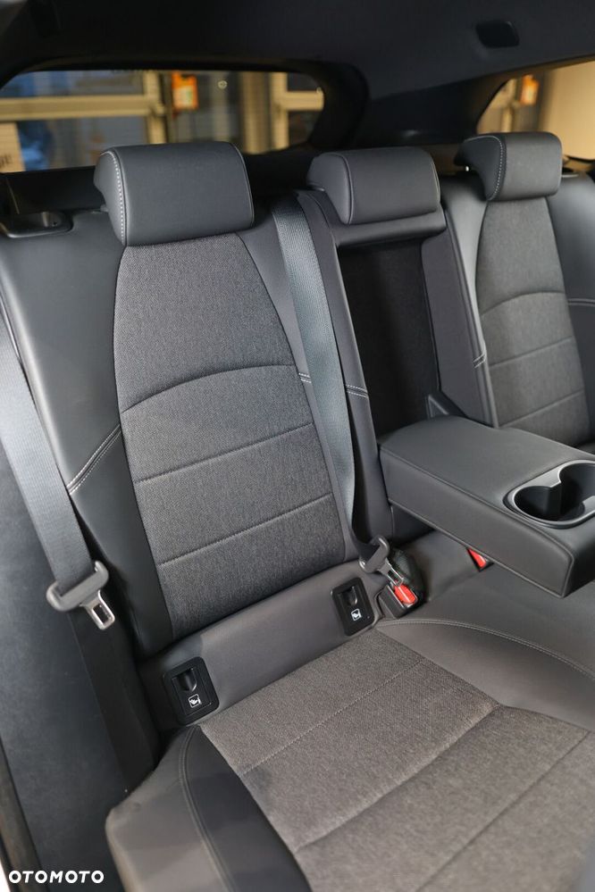 Toyota Corolla 1.8 Hybrid Style - 16