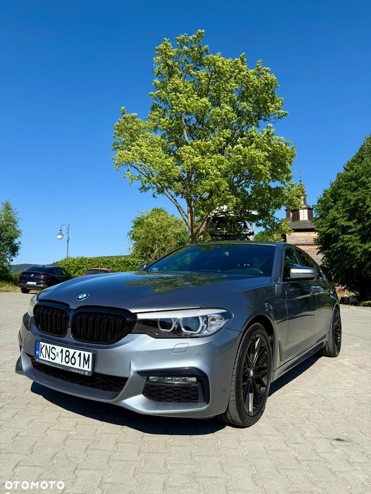 BMW Seria 5 520d xDrive - 1