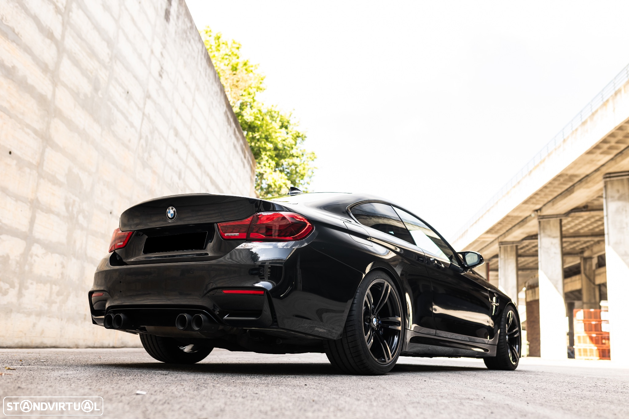 BMW M4 Coupe DKG - 9
