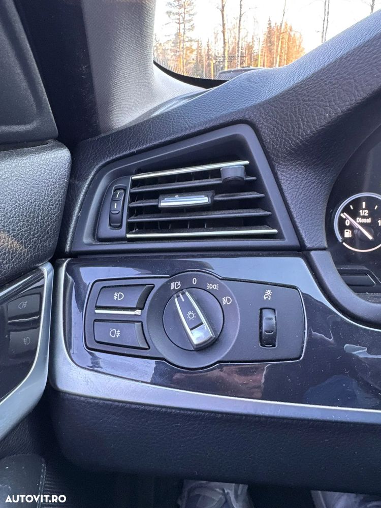 BMW Seria 5 520d Aut. - 11