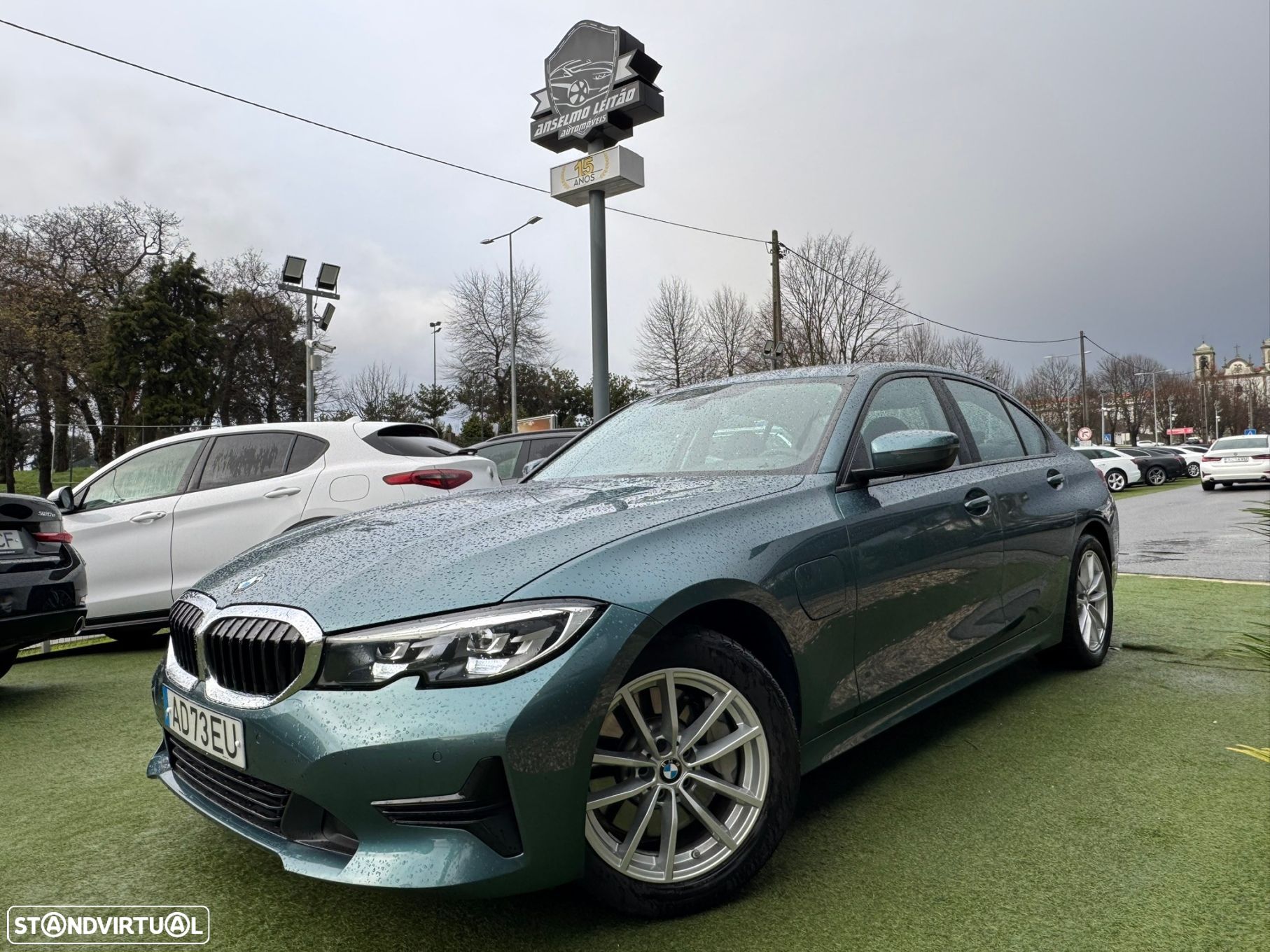 BMW 330 e Corporate Edition Auto - 1